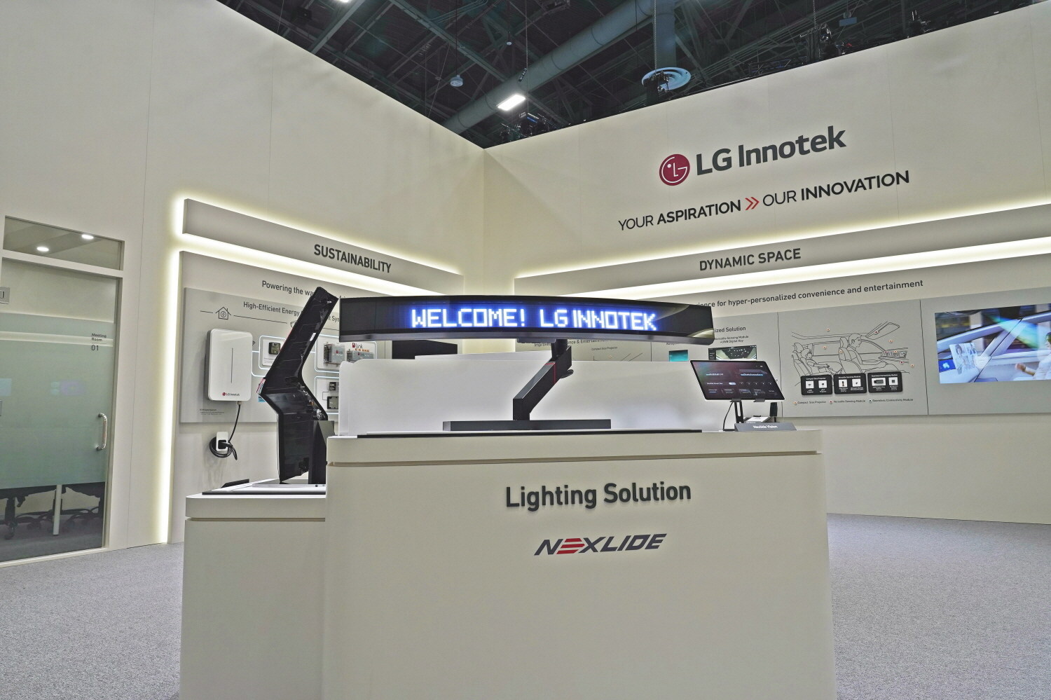 LG Innotek’s vehicle lighting module, ‘Nexlide,’ showcased at CES 2025.