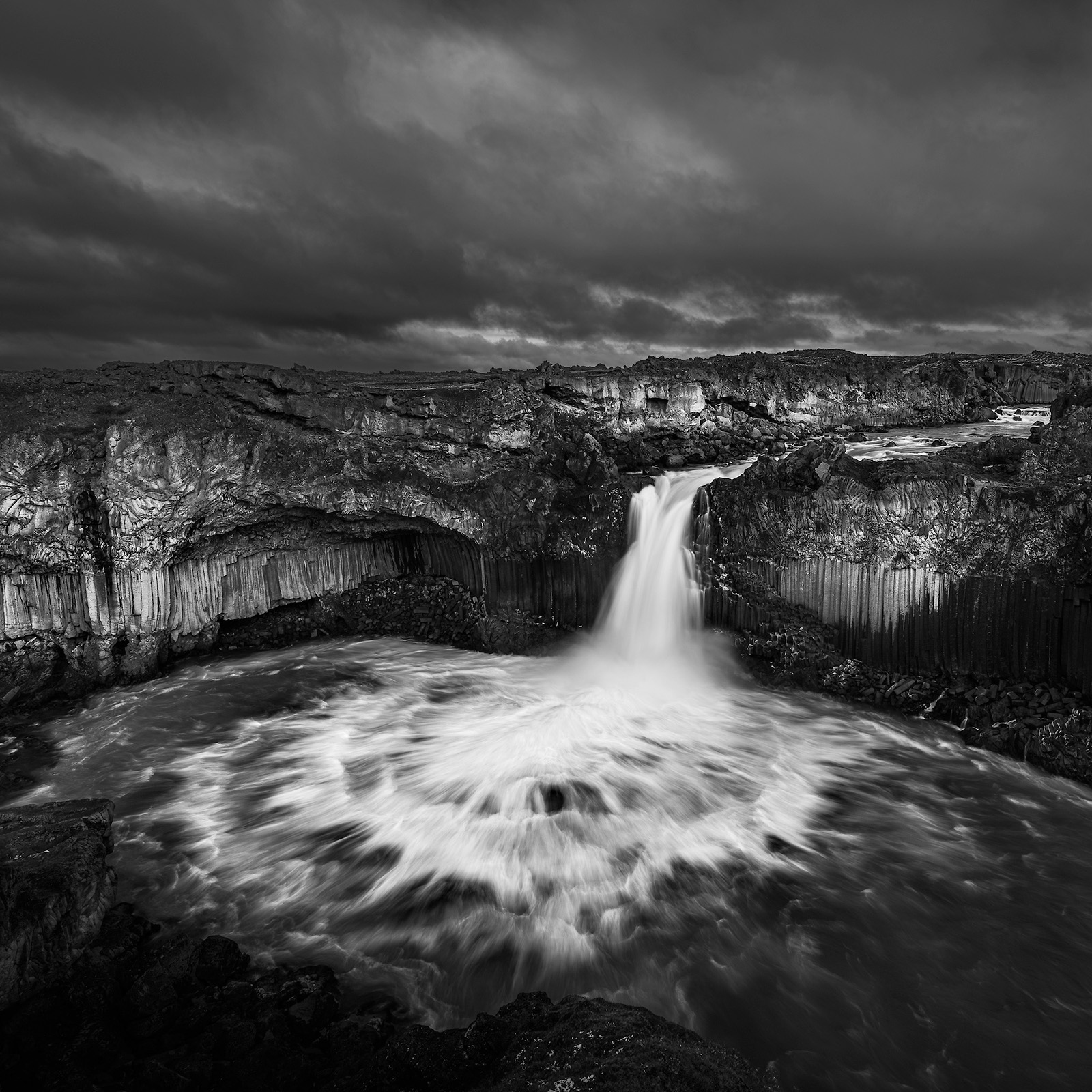 Captured with a slow shutter speed, the water falling over this waterfall spreads like a crown. The image showcases Iceland’s natural beauty – the flowing water conveys a mystical and grand feeling beneath the dark sky, which accentuates the texture of the surrounding rocks. Copyright: © Kibong Nam, Korea, Republic Of, 1st Place, National Awards, Sony World Photography Awards 2025